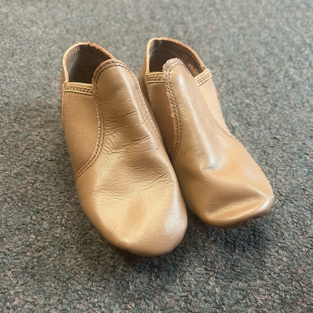 Capezio E-Series Jazz Shoes